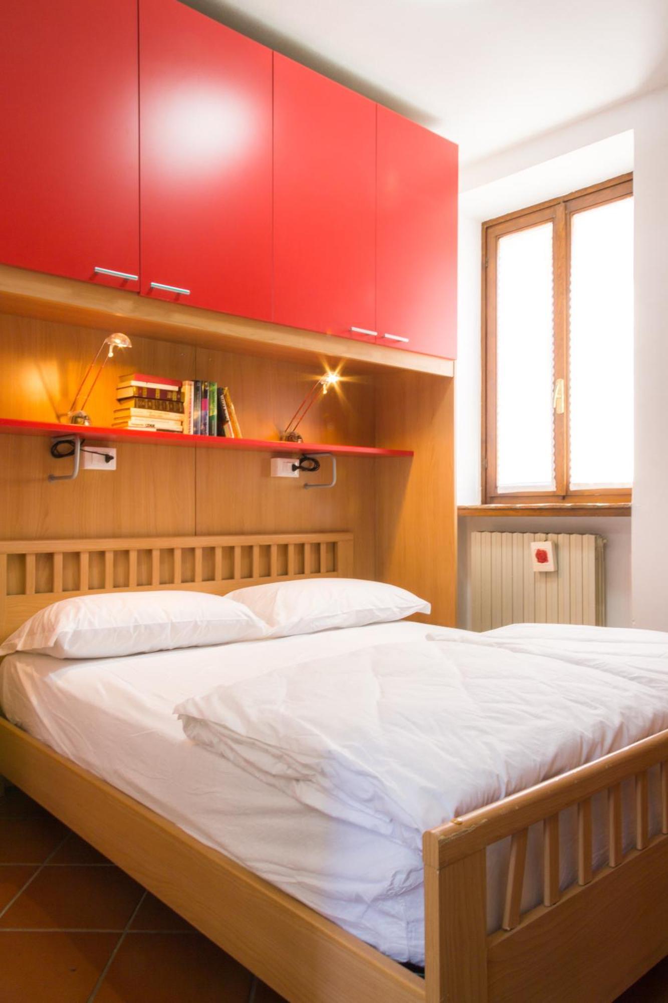 Ferienwohnung Palazzina Gelsomino Desenzano del Garda Exterior foto